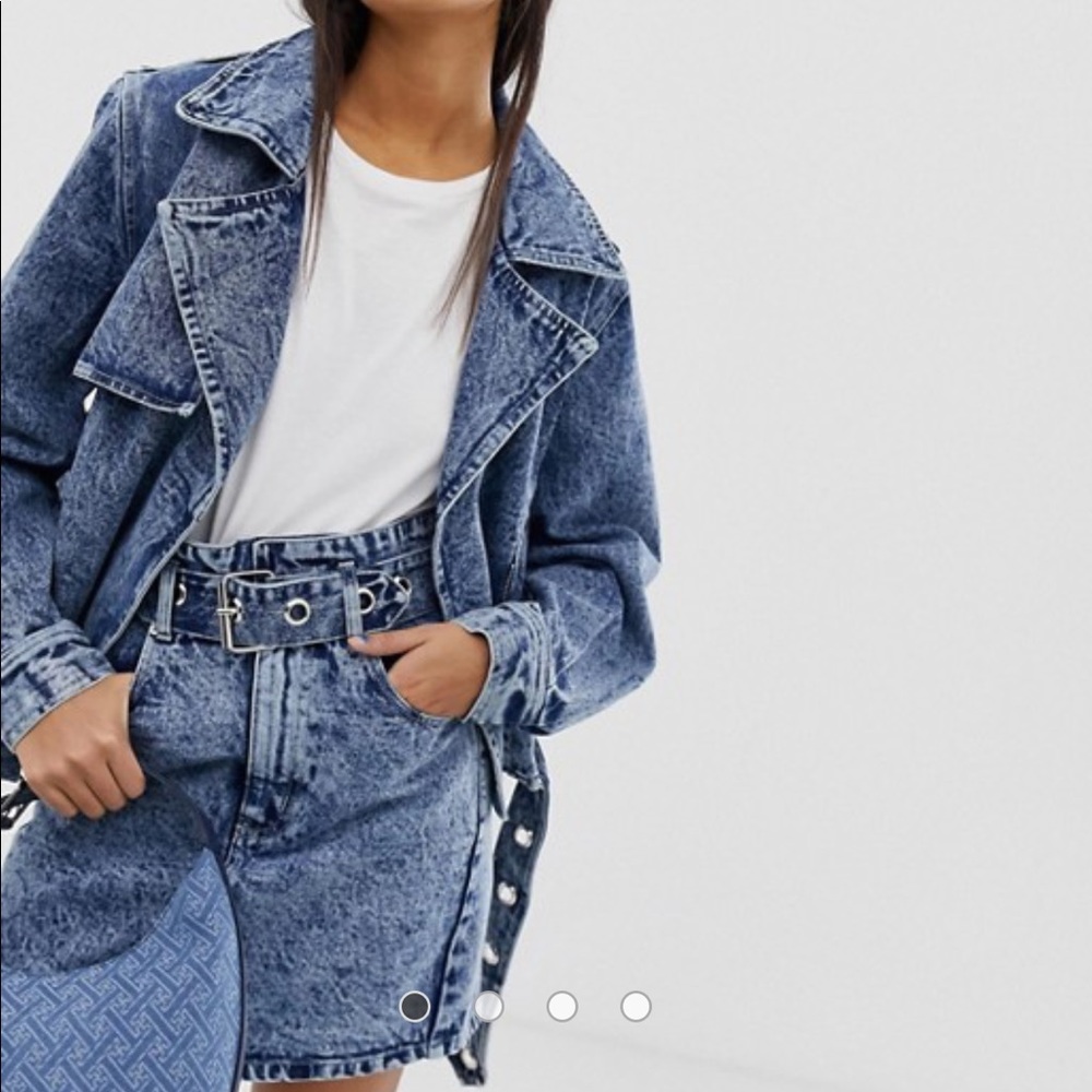 Acid wash oversized denim jacket